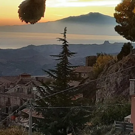 Kalos Experience Bed & Breakfast Bova