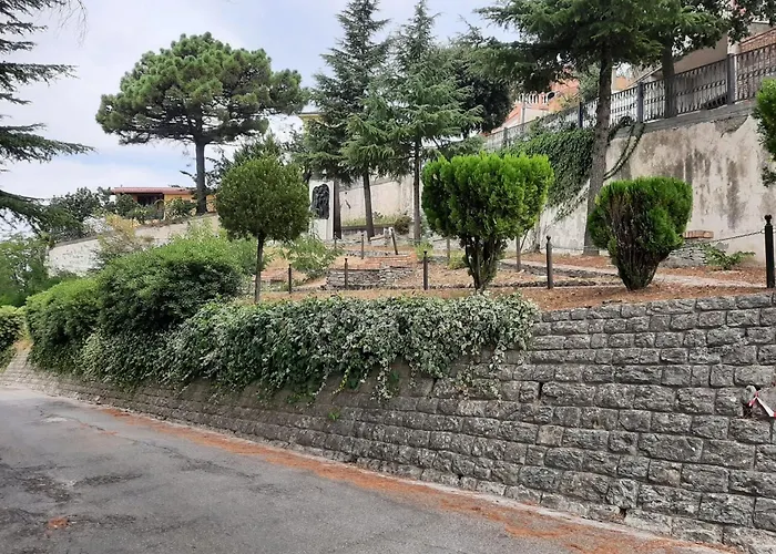 ベッド・アンド・ブレックファスト Kalos Experience Bova